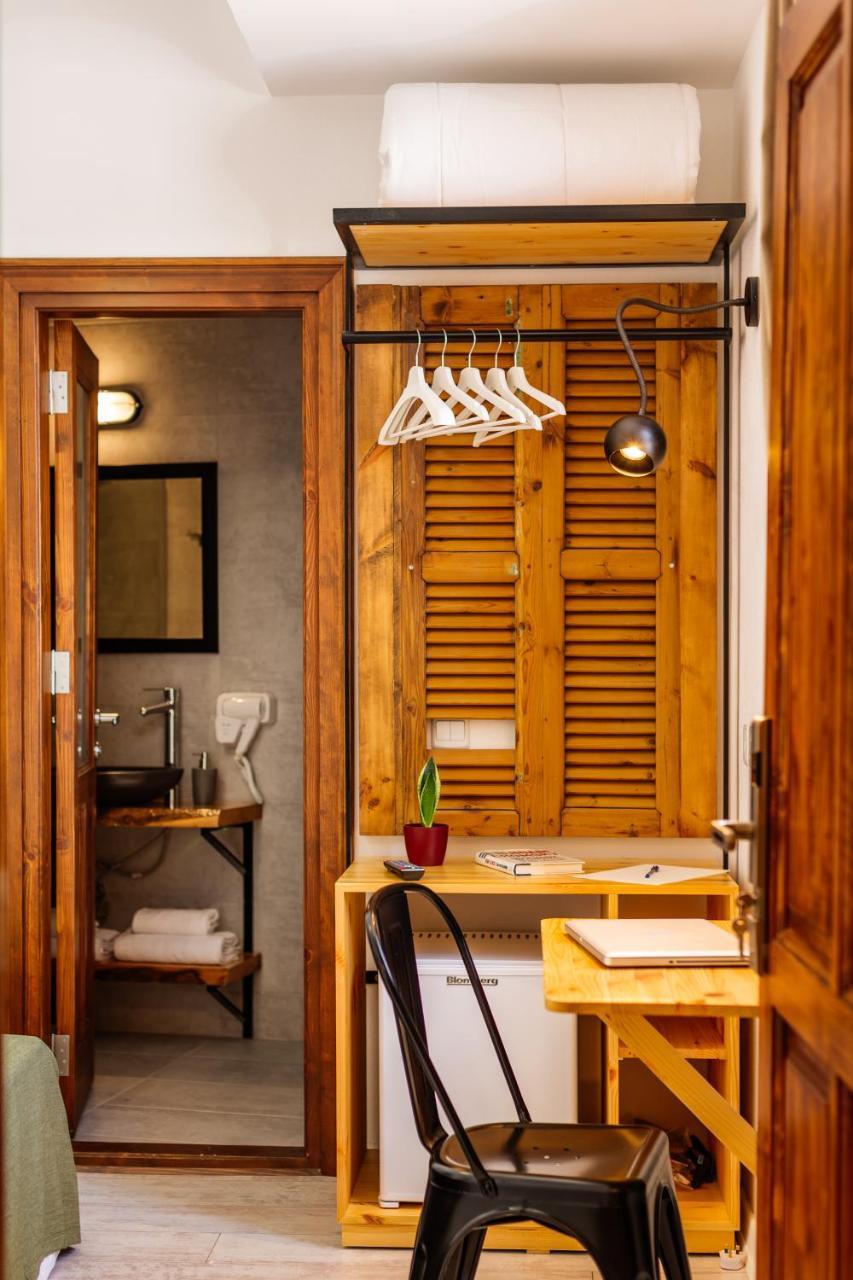 Djumba Hotel&Cafe Nicosia Exterior foto